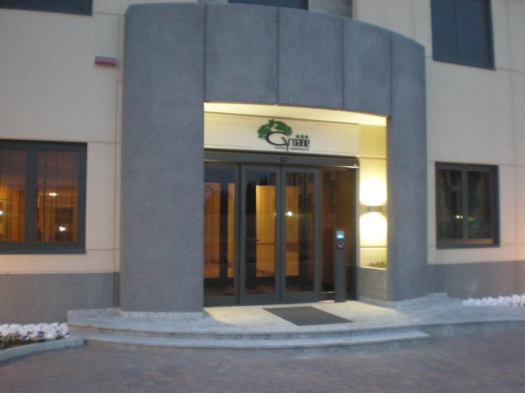 Groane Hotel Residence Cesano Maderno Eksteriør billede