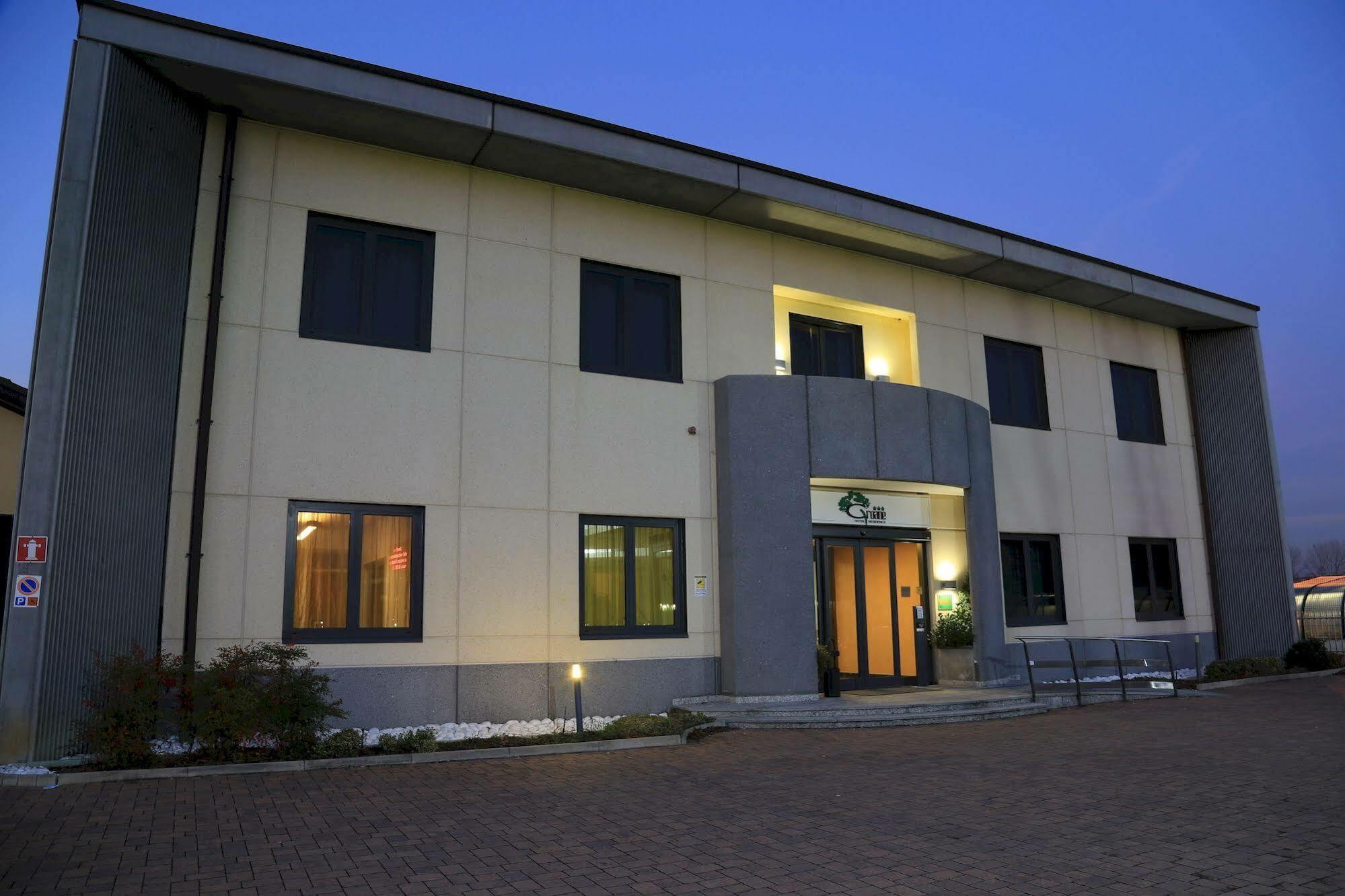Groane Hotel Residence Cesano Maderno Eksteriør billede